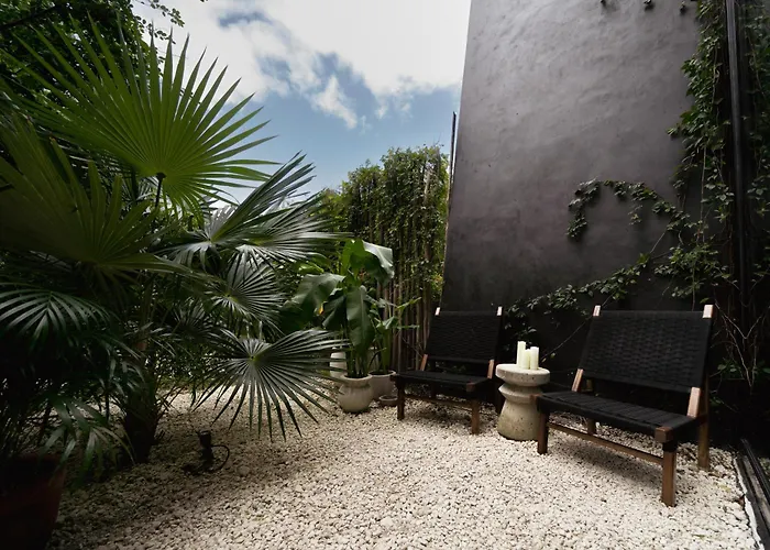 Villa Design Luxury Villa, 3 Pools, Rooftop, Near