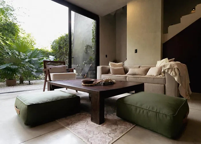 Villa Design Luxury Villa, 3 Pools, Rooftop, Near